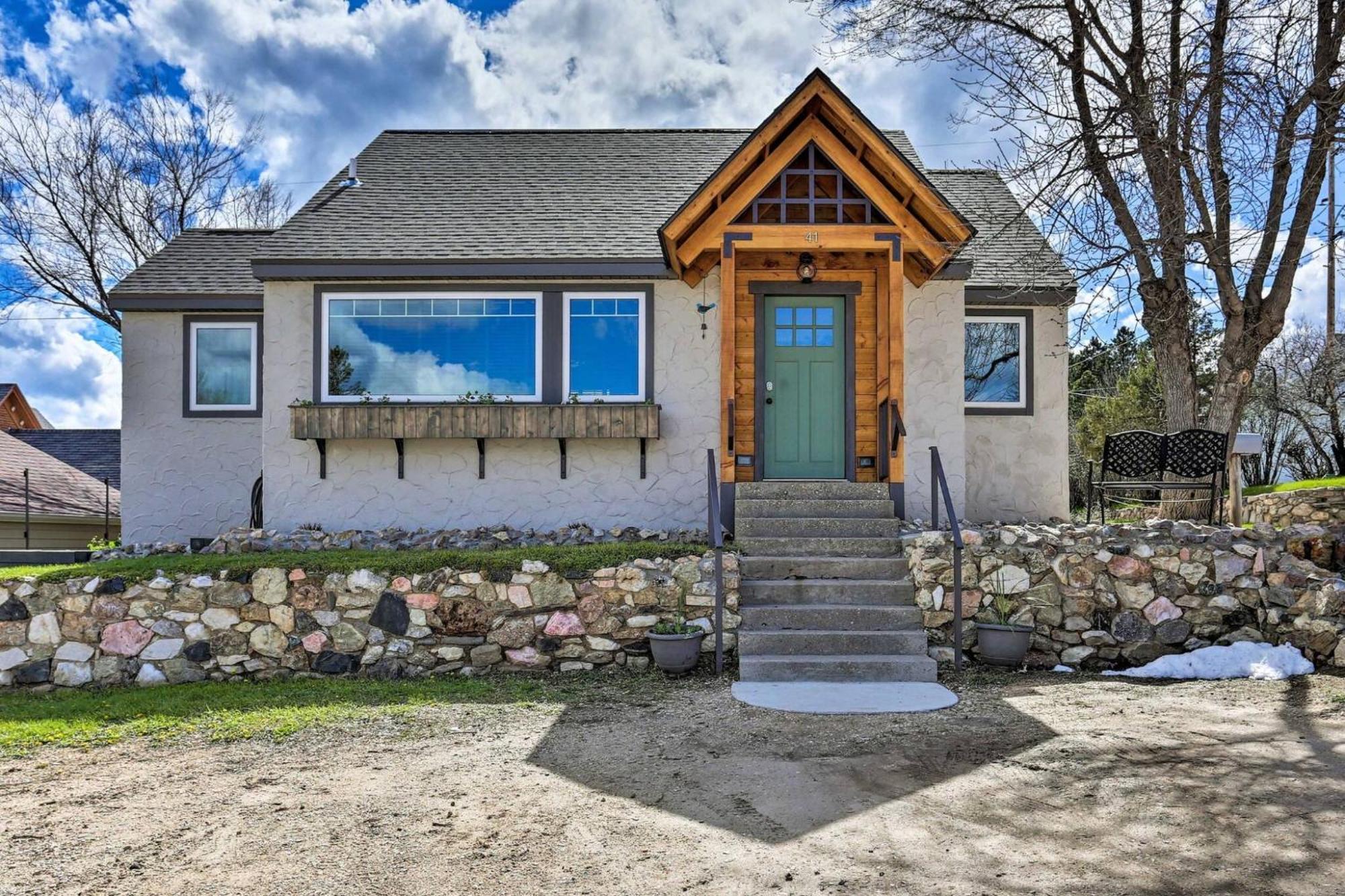 Cozy Custer Cottage W Deck: Walk To Shops Food Luaran gambar