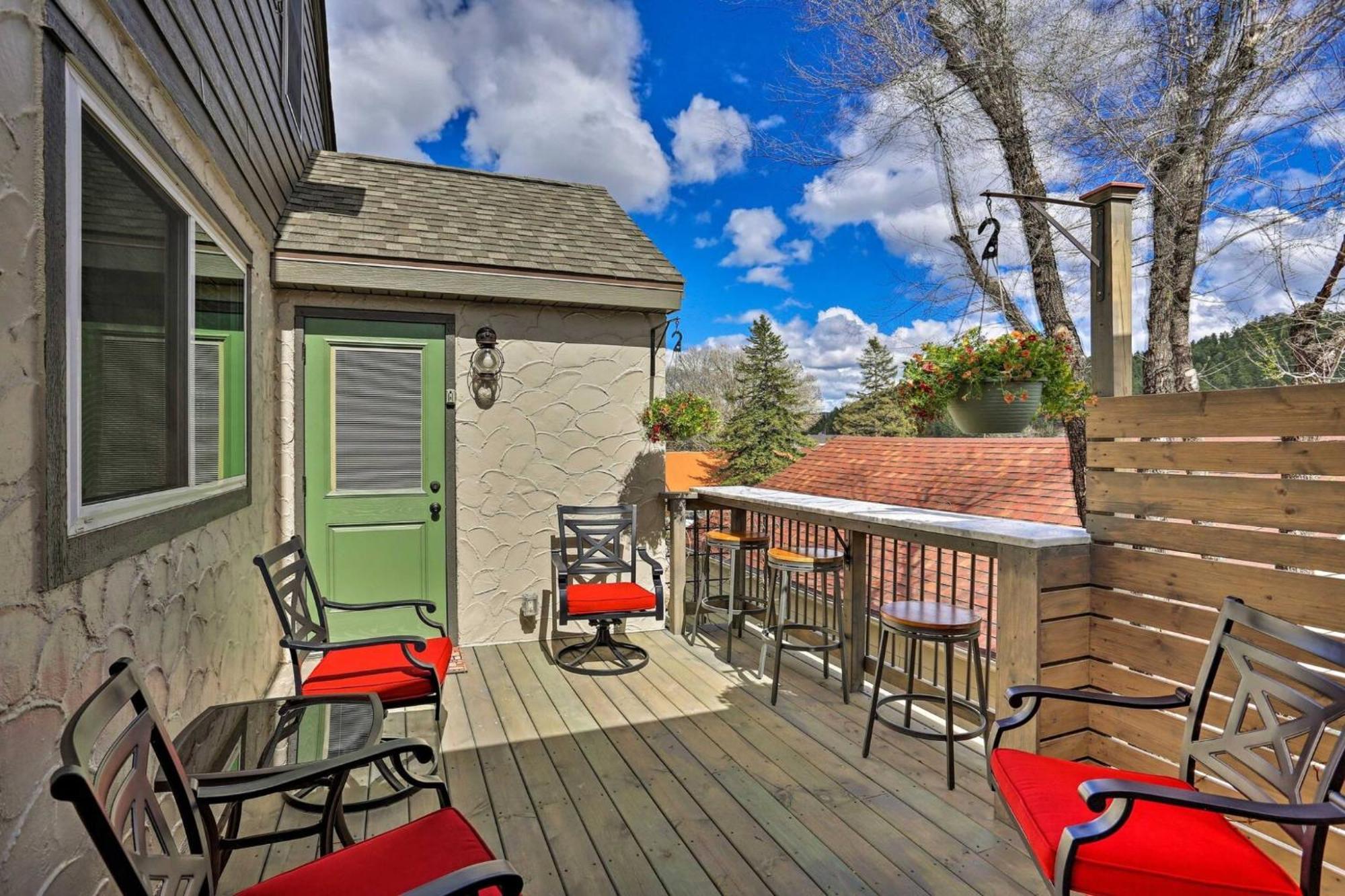 Cozy Custer Cottage W Deck: Walk To Shops Food Luaran gambar